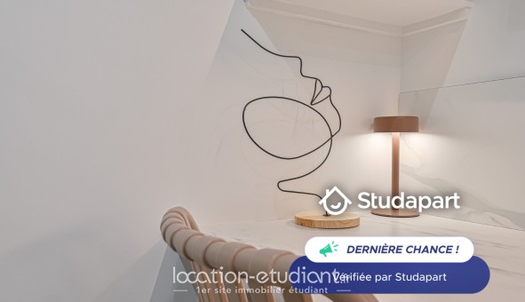 Logement �tudiant Studio &agrave; Paris 10�me arrondissement (75010)