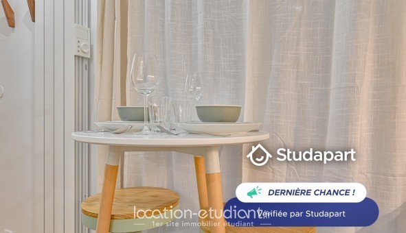 Logement �tudiant Studio &agrave; Paris 10�me arrondissement (75010)