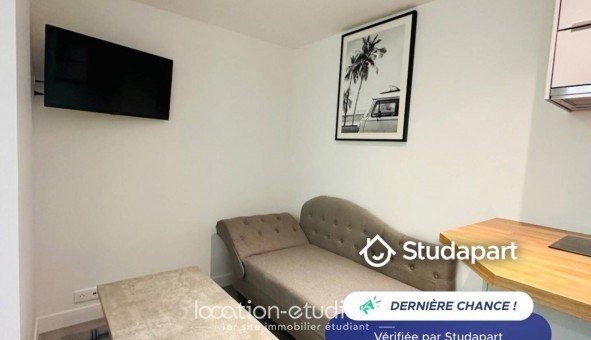 Logement �tudiant Studio &agrave; Paris 10�me arrondissement (75010)