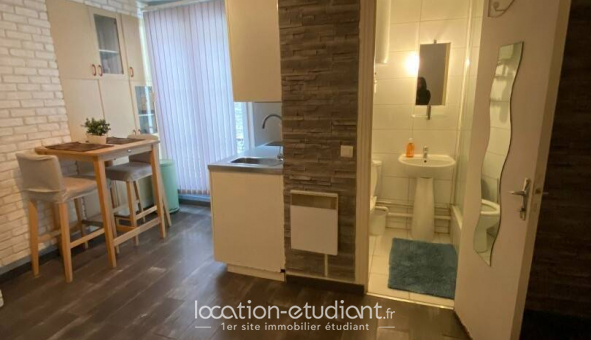 Logement �tudiant Studio &agrave; Paris 10�me arrondissement (75010)