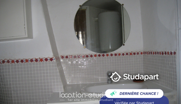 Logement �tudiant Studio &agrave; Paris 10�me arrondissement (75010)