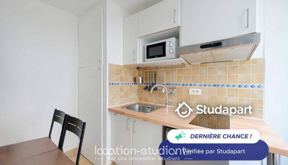 Logement �tudiant Studio &agrave; Paris 10�me arrondissement (75010)