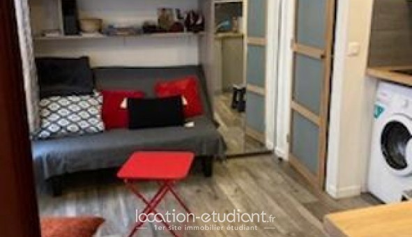 Logement �tudiant Studio &agrave; Paris 10�me arrondissement (75010)