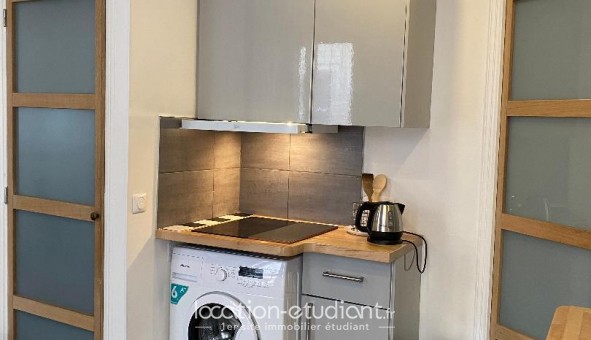 Logement �tudiant Studio &agrave; Paris 10�me arrondissement (75010)