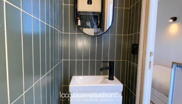 Logement �tudiant Studio &agrave; Paris 10�me arrondissement (75010)