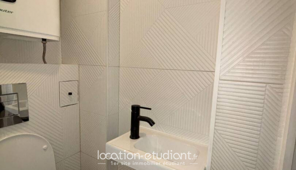 Logement �tudiant Studio &agrave; Paris 10�me arrondissement (75010)