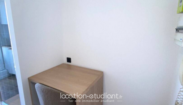 Logement �tudiant Studio &agrave; Paris 10�me arrondissement (75010)