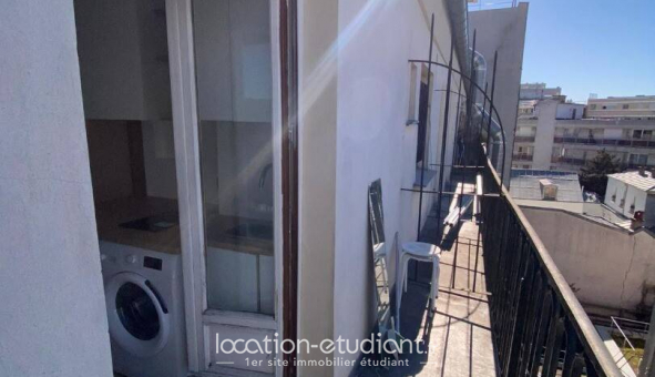 Logement �tudiant Studio &agrave; Paris 10�me arrondissement (75010)