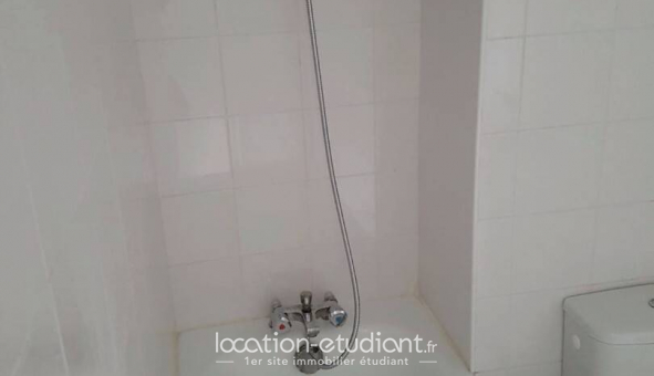 Logement �tudiant Studio &agrave; Paris 10�me arrondissement (75010)