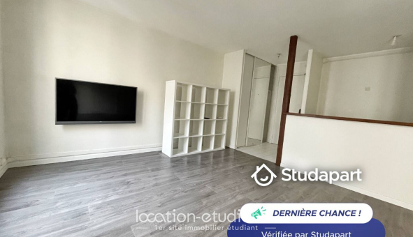 Logement �tudiant Studio &agrave; Paris 10�me arrondissement (75010)
