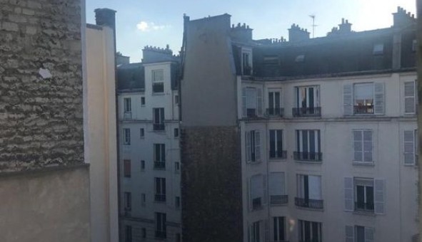 Logement �tudiant Studio &agrave; Paris 10�me arrondissement (75010)