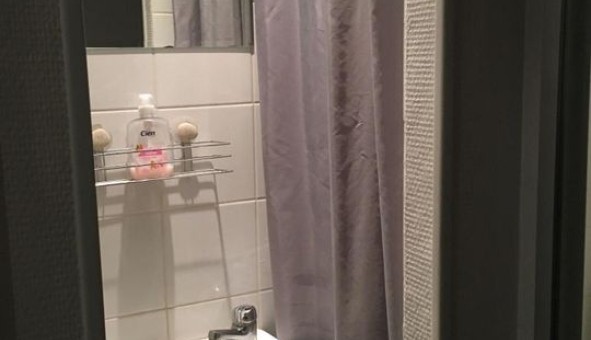 Logement �tudiant Studio &agrave; Paris 10�me arrondissement (75010)