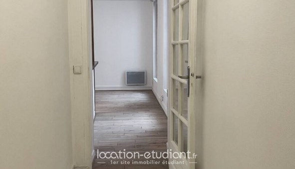 Logement �tudiant Studio &agrave; Paris 10�me arrondissement (75010)