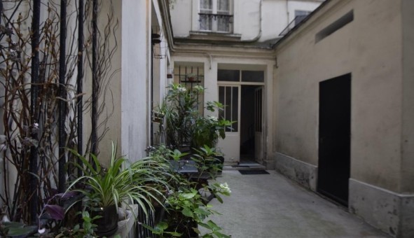 Logement tudiant Studio à Paris 11me arrondissement (75011)