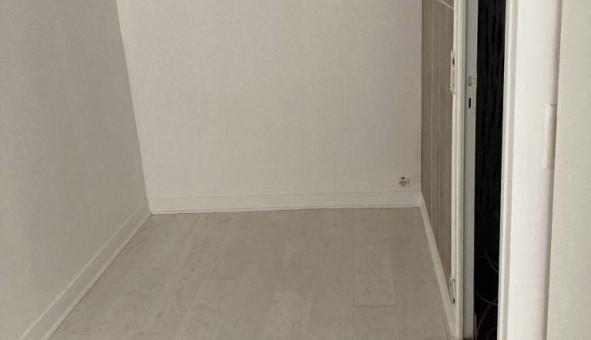 Logement tudiant Studio à Paris 11me arrondissement (75011)