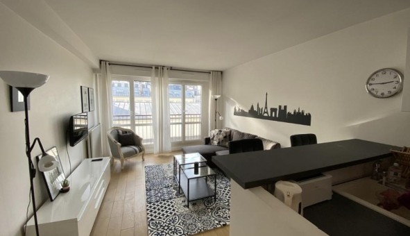 Logement tudiant Location Studio Vide Paris 11me arrondissement (75011)