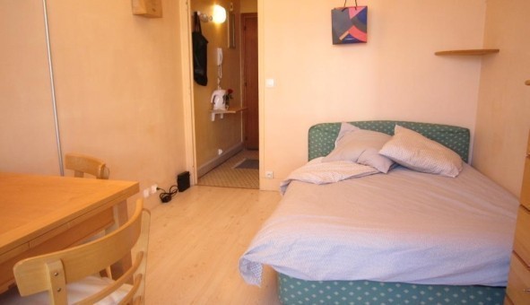 Logement tudiant Studio à Paris 11me arrondissement (75011)