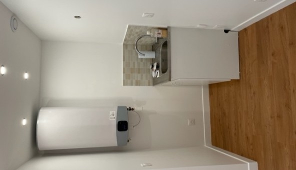 Logement tudiant Location Studio Vide Paris 11me arrondissement (75011)