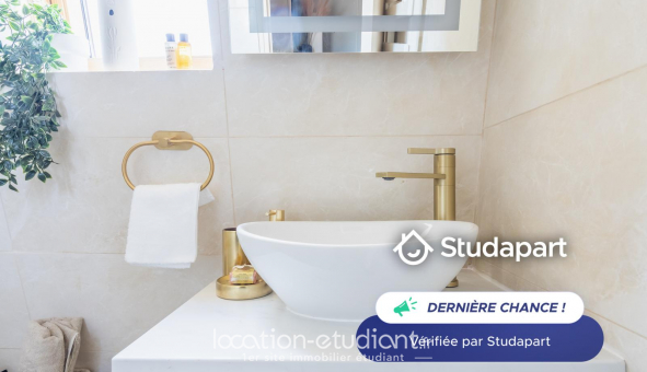 Logement �tudiant Studio &agrave; Paris 11�me arrondissement (75011)
