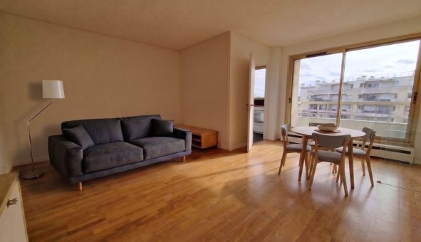 Logement �tudiant Studio &agrave; Paris 11�me arrondissement (75011)