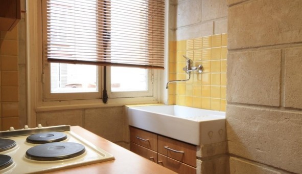 Logement tudiant Studio à Paris 12me arrondissement (75012)