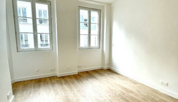 Logement tudiant Studio à Paris 12me arrondissement (75012)