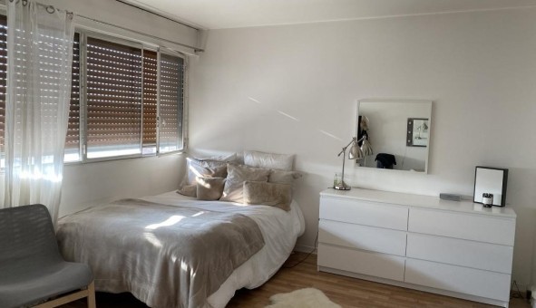 Logement tudiant Studio à Paris 12me arrondissement (75012)