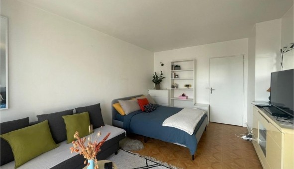 Logement tudiant Location Studio Vide Paris 12me arrondissement (75012)