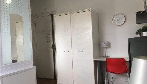 Logement �tudiant Studio &agrave; Paris 12�me arrondissement (75012)