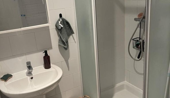 Logement �tudiant Studio &agrave; Paris 12�me arrondissement (75012)