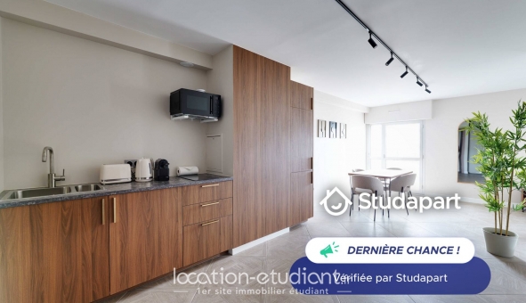 Logement étudiant Studio &agrave; Paris 12ème arrondissement (75012)