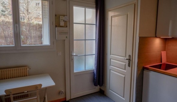 Logement �tudiant Studio &agrave; Paris 12�me arrondissement (75012)