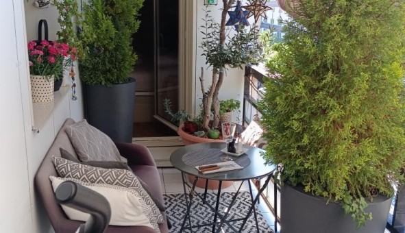 Logement �tudiant Studio &agrave; Paris 12�me arrondissement (75012)