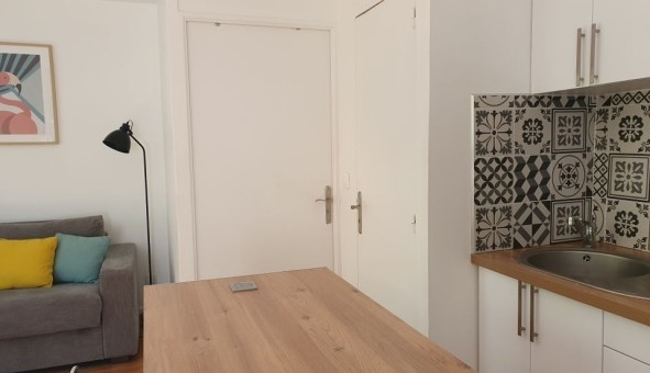 Logement �tudiant Studio &agrave; Paris 12�me arrondissement (75012)