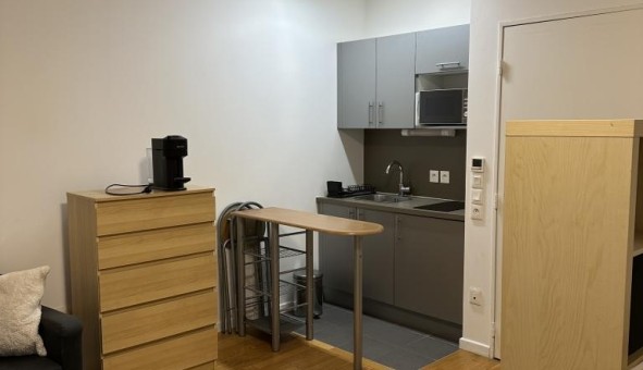 Logement �tudiant Studio &agrave; Paris 13�me arrondissement (75013)