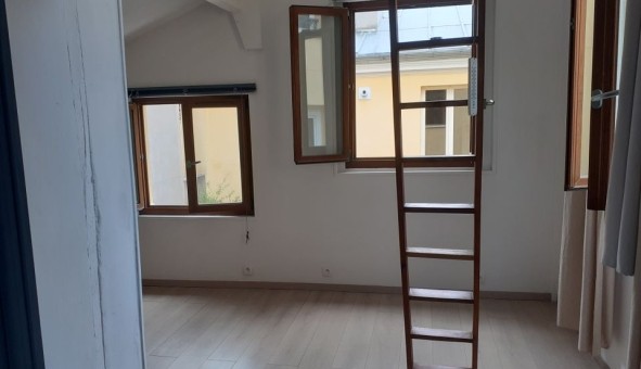 Logement �tudiant Studio &agrave; Paris 13�me arrondissement (75013)