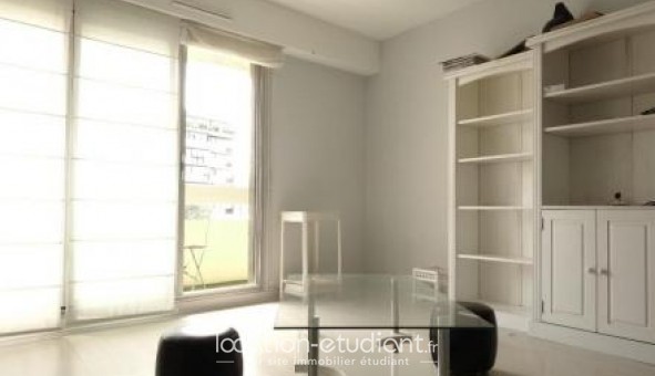 Logement étudiant Studio à Paris 15ème arrondissement (75015)
