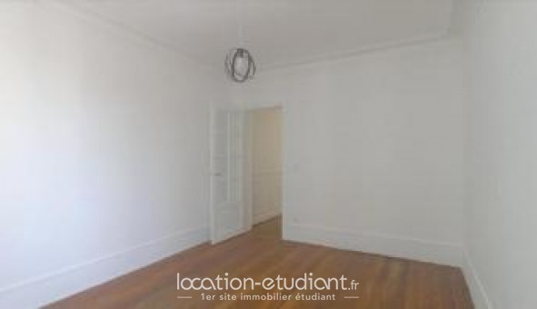 Logement étudiant Studio à Paris 15ème arrondissement (75015)