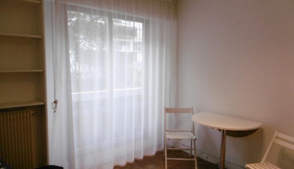 Logement tudiant Studio à Paris 15me arrondissement (75015)