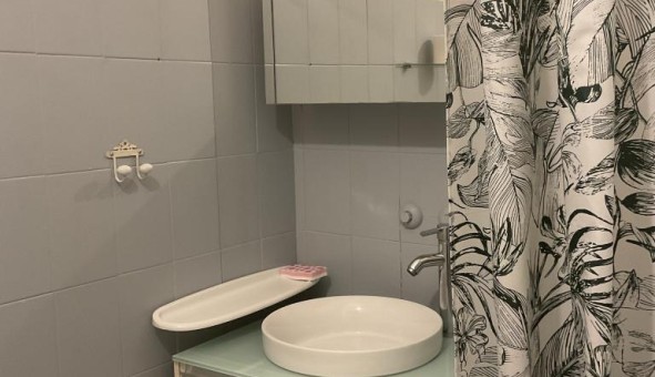 Logement tudiant Studio à Paris 15me arrondissement (75015)