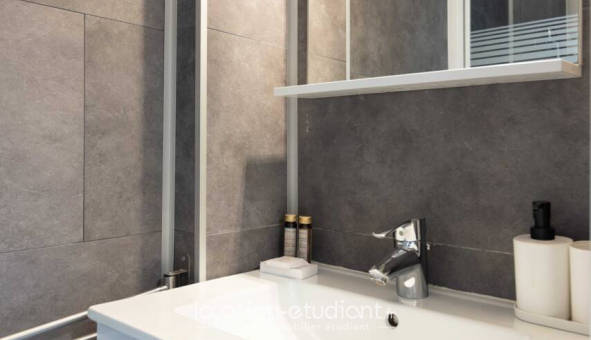Logement tudiant Studio à Paris 15me arrondissement (75015)