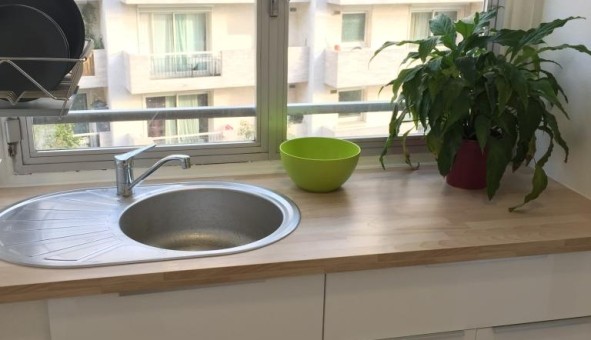 Logement tudiant Studio à Paris 15me arrondissement (75015)