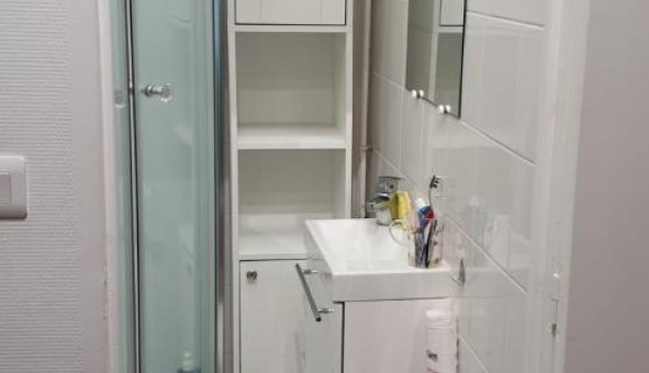 Logement tudiant Studio à Paris 15me arrondissement (75015)