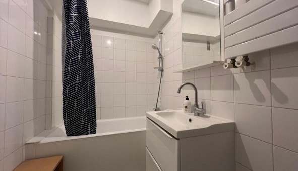 Logement tudiant Studio à Paris 15me arrondissement (75015)