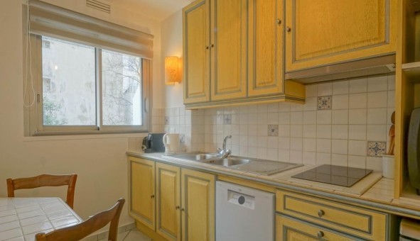 Logement tudiant Studio à Paris 15me arrondissement (75015)