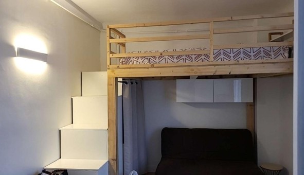 Logement �tudiant Studio &agrave; Paris 15�me arrondissement (75015)