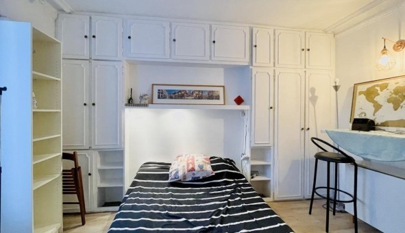 Logement �tudiant Studio &agrave; Paris 15�me arrondissement (75015)