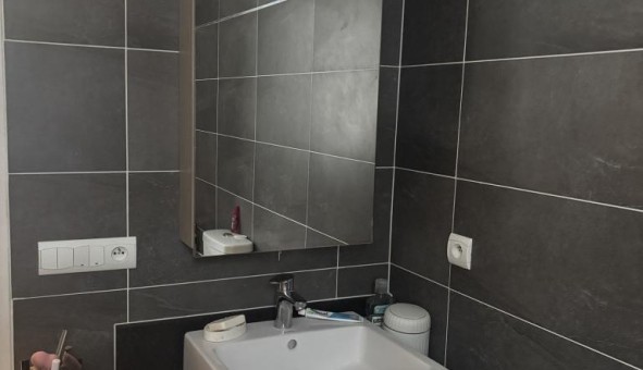 Logement �tudiant Studio &agrave; Paris 15�me arrondissement (75015)