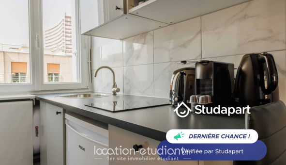 Logement étudiant Studio &agrave; Paris 15ème arrondissement (75015)