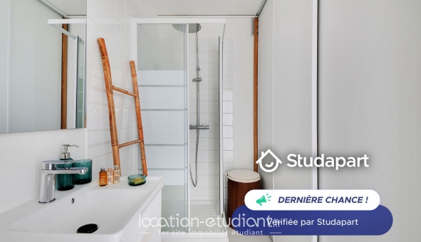 Logement étudiant Studio &agrave; Paris 15ème arrondissement (75015)